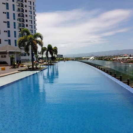 Mactan Newtown 8 Boulevard Deluxe Punta Engaño Eksteriør bilde