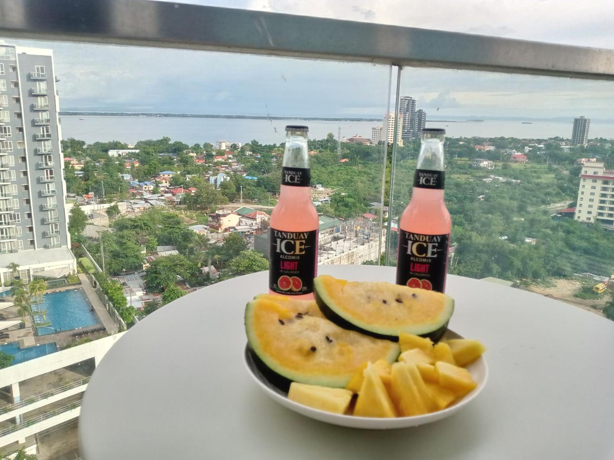 Mactan Newtown 8 Boulevard Deluxe Punta Engaño Eksteriør bilde